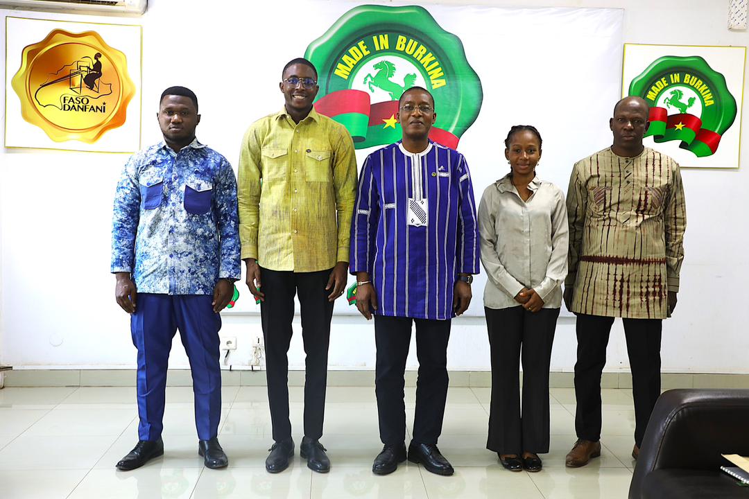 Échanges stratégiques